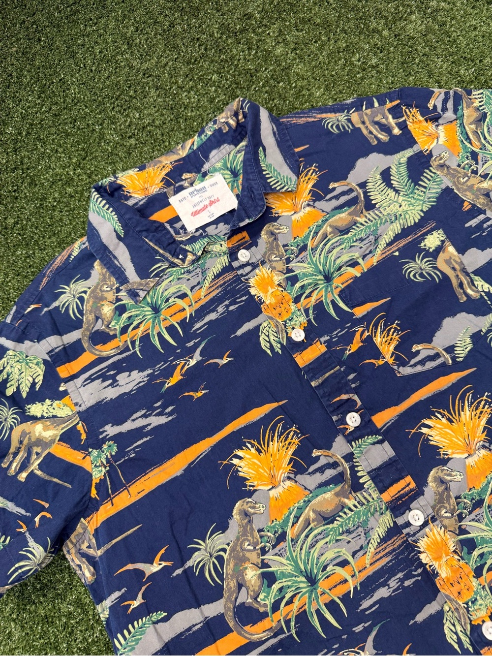 Urban Pipeline the Awesomely Soft Ultimate Shirt Hawaiian Vacation Button Down L
